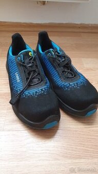 Uvex 6830 S2 SRC Bezpečnostná obuv