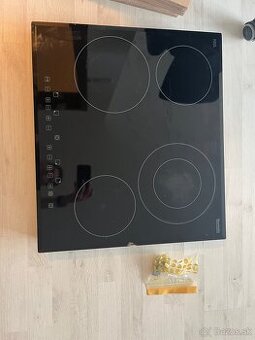 Sklokeramicka varná doska Baumatic