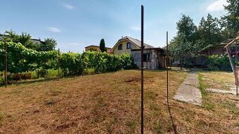 Rodinný dom s potenciálom v Senci – tichá lokalita, veľký po - 1