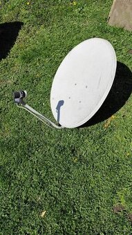 Predám satelitnú parabolu s motorom a LNB