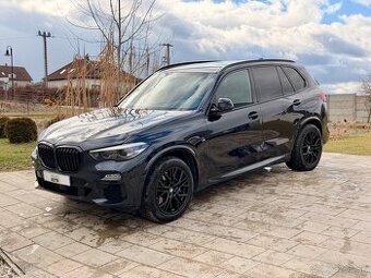 BMW X5 xDrive30d M-Paket | 2019 | WEBASTO|MASÁŽ|HUD|ČR|DPH