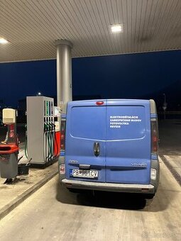 Opel vivaro,trafic,