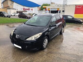 Peugeot 307 SW 1.6 HDI 80 KW, PANORAMA, 7 miest
