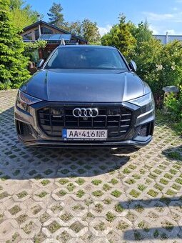 Predám Audi Q8 50 3.0 TDI eMEV quatro tiptronic 2020 SR