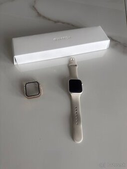Apple Watch series 8 - Starlight (45 mm)
