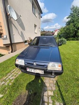 Škoda favorit  LX 1,3  r.v.1993