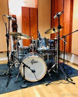 Gretsch new Renown Maple in Silver Oyster Pearl Shell Set