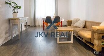 Dlhodobý prenájom zariadeného 3-izbového bytu – centrum Spiš