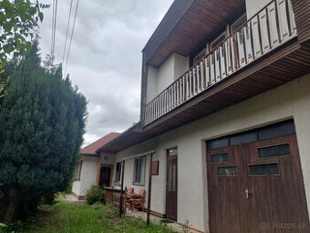 PREDAJ RODINNÝ DOM DIVINKA S VEĽKÝM POZEMKOM