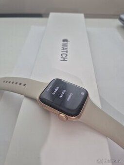 Apple Watch SE 40 mm