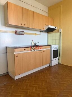 2 izb. byt Pukanec - pôvodný stav 66m2