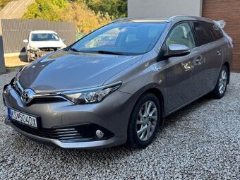 Toyota Auris Touring Sport 1.6 VVT 2016 POJAZDNÉ