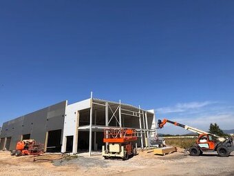 MONTÁŽ oceľových konštrukcií Trnava - MONTÉR