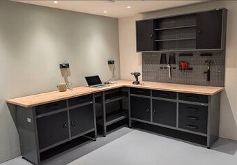 Dielensky pracovný stôl ponk 160cm + závesná skrina