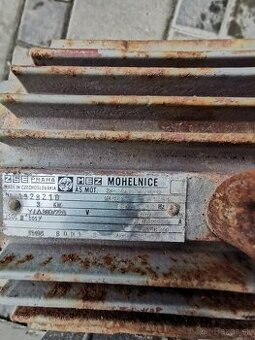 Motor 3 kW 940 otacok - 1