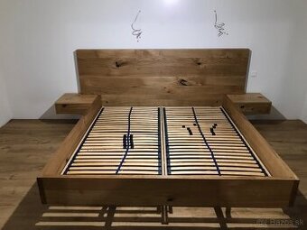 Dubová manželská postel masiv