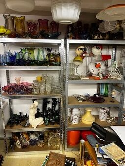 Kúpim vázy, misy zo skla a sochy