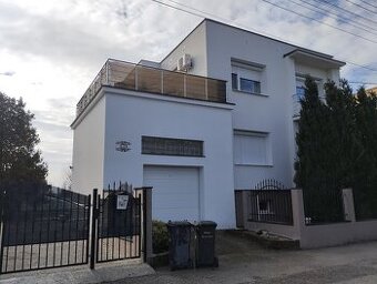 2 generačný komplet rekonštruovaný dom vo Vydranoch ,úsporný