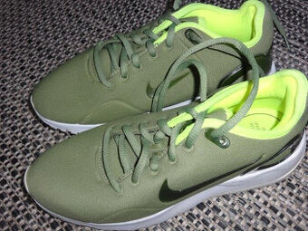 Na predaj pekné tenisky zn. Nike č. 37,5