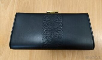 Nová čierna listová kabelka