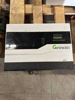 Predám hybridný striedač Growatt SP1000