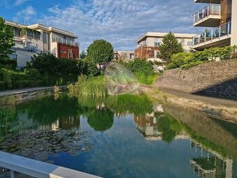 Prenájom dvojizbového bytu so záhradkou