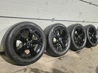 Letná Sada AUDI Q2 BLACK 215/55 R17 Superb, Passat, Karoq