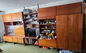 OBÝVACIA STENA - Za odvoz