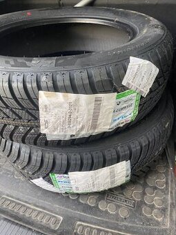 Predám nepoužité pneu 215/60 R17