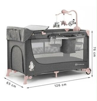 Prenosna postielka s prebalovacím pultom