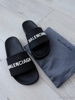Slapky Balenciaga