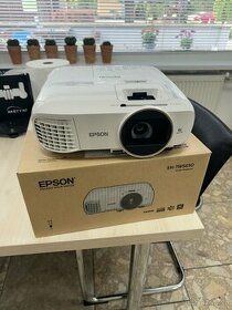Projektor Epson EH-TW 6560 - 1