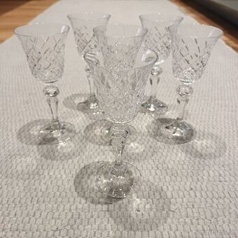 Bohemia Crystal sada brúsených pohárov na víno - 6ks