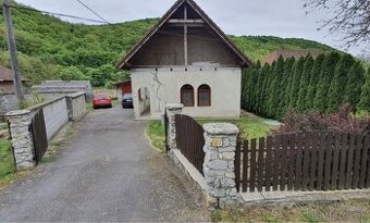Predám rodinný dom v obci Domaníky