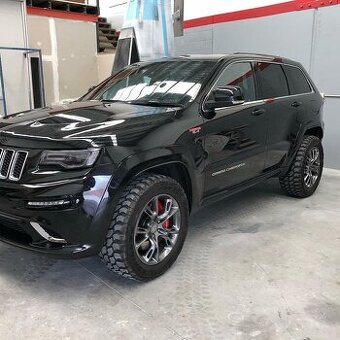 Predné svetlá Jeep