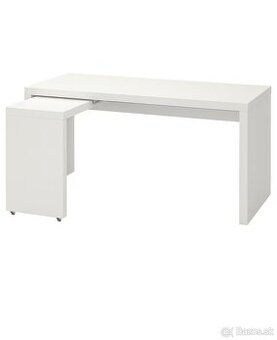 Biely písaci stôl ikea