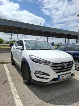 HYUNDAI TUCSON 2.0 DIESEL 2017 223.000KM