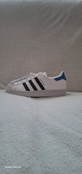 ADIDAS SUPERSTAR