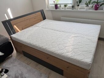 Predám kvalitnú posteľ 160x200cm + LED osvetlenie - TOP stav