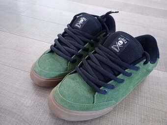 Dobrý deň ponúkam skate topánky CIRCa veľkosť 43