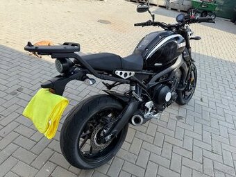 Yamaha XSR 900 - 1