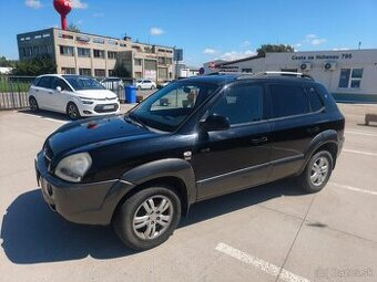TUCSON 2,0 CRDI 4WD - AUTOMAT
