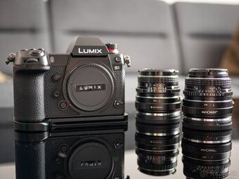 Panasonic Lumix S1 + 50mm f1.7 + 28mm f2.8