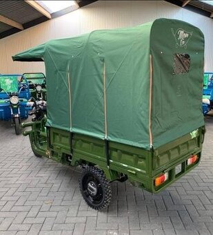 Nákladná elektrická trojkolka - plachta