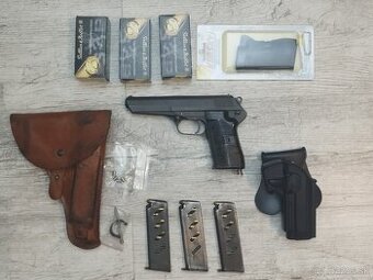 tokarev cz52 s príslušenstvom