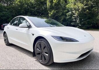 Tesla model 3,RWD,10/2024,DPH.