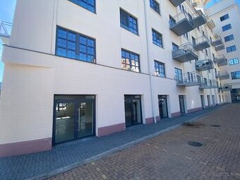 KOMERČNÉ PRIESTORY na služby aj na obchod