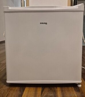 Malá chladnička Siguro MB-A160 W Bulk