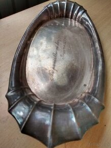 KOVOVÁ PODNOS - asi alpaka - 1