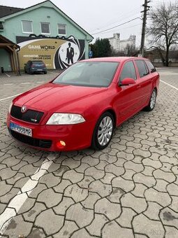 Predam peknú Octaviu 2 1.6 fsi prerobené na rs